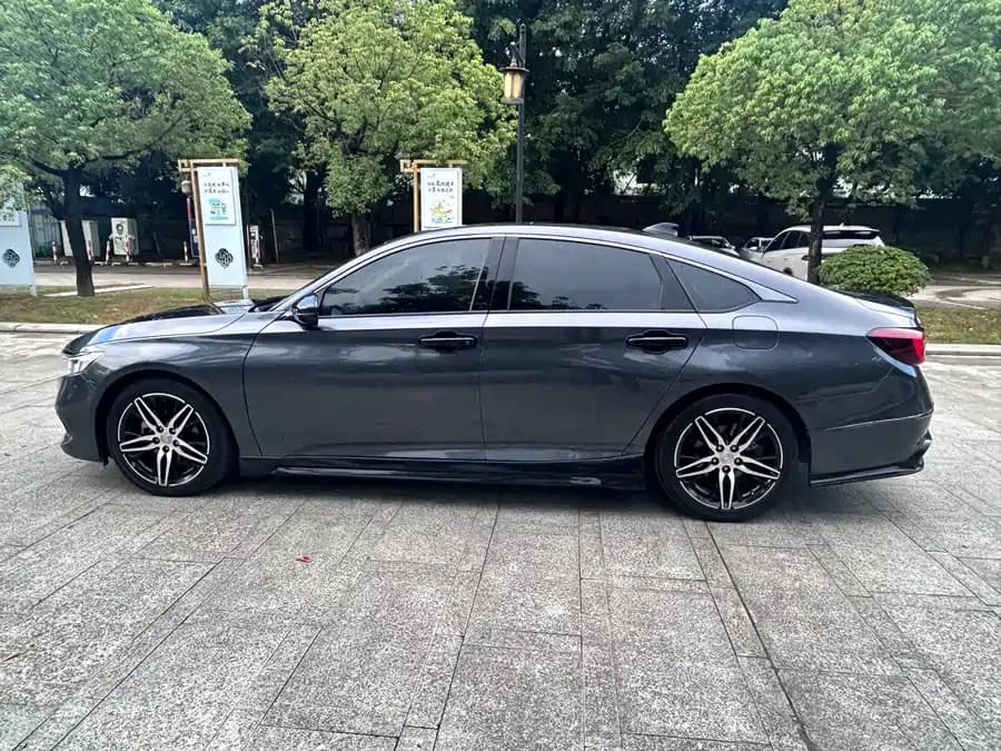 Honda Accord - фото 4