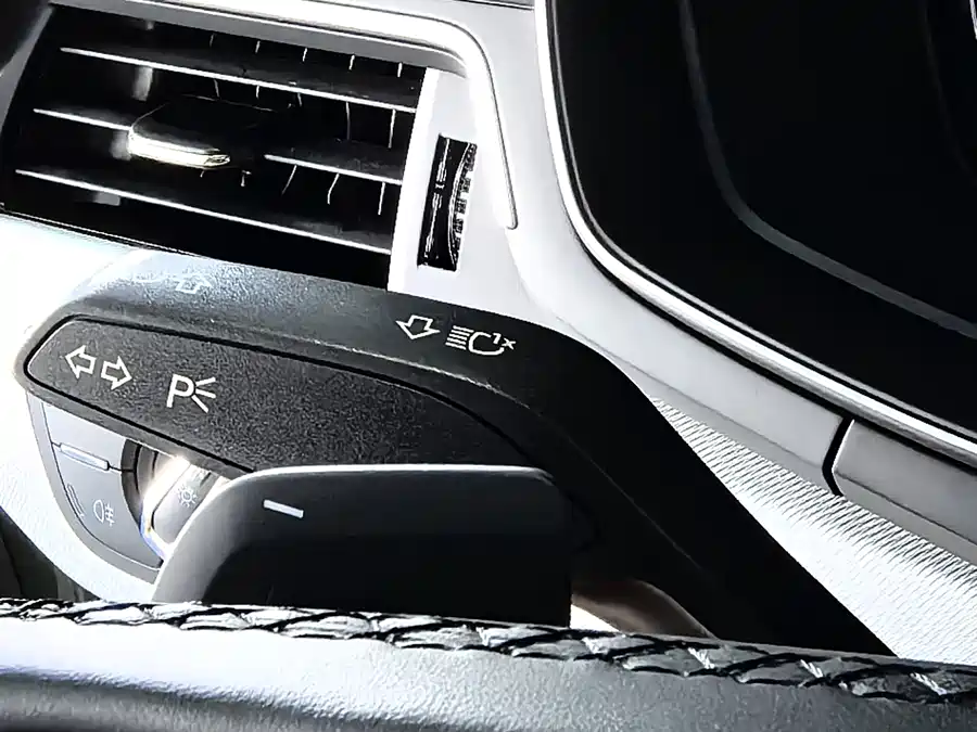 Audi A5 - фото 13