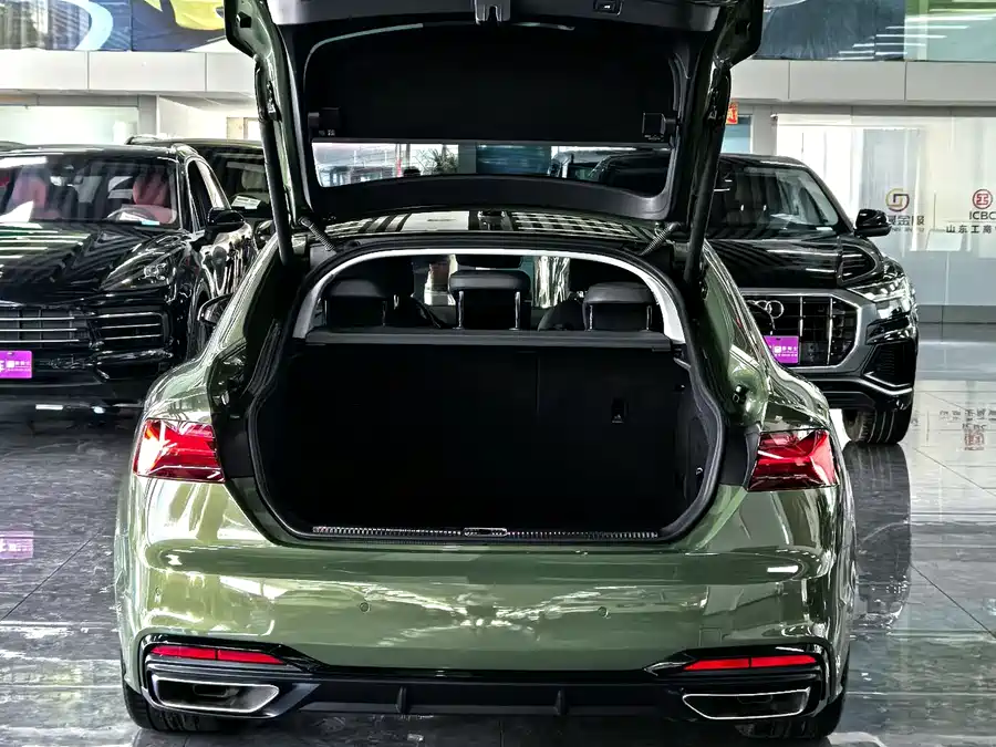 Audi A5 - фото 14